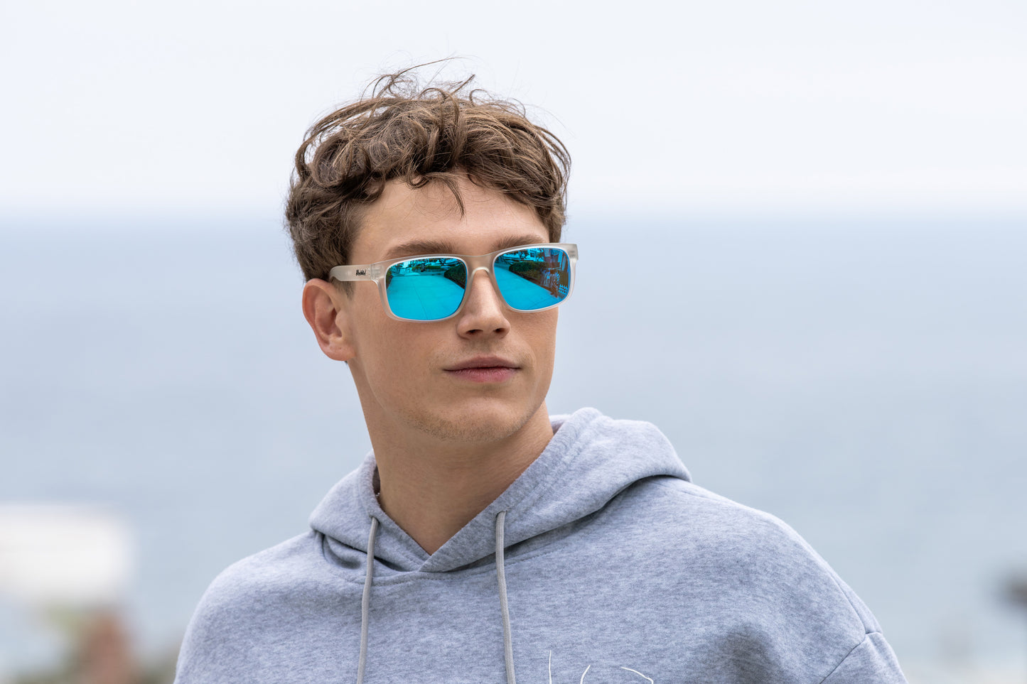 Rudder-Matte Crystal - Blue Mirror