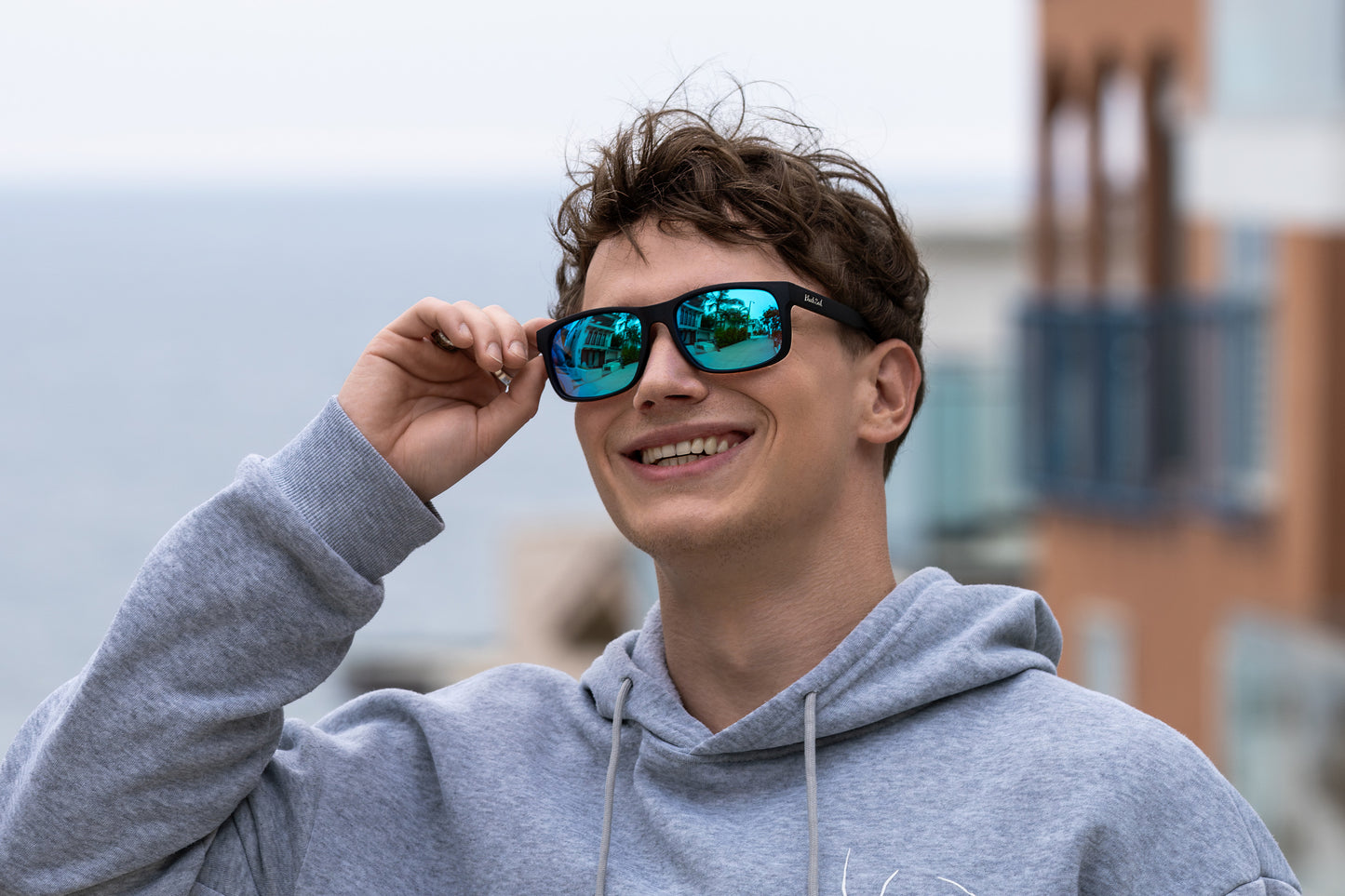 Rudder-Matte Black-Blue Mirror