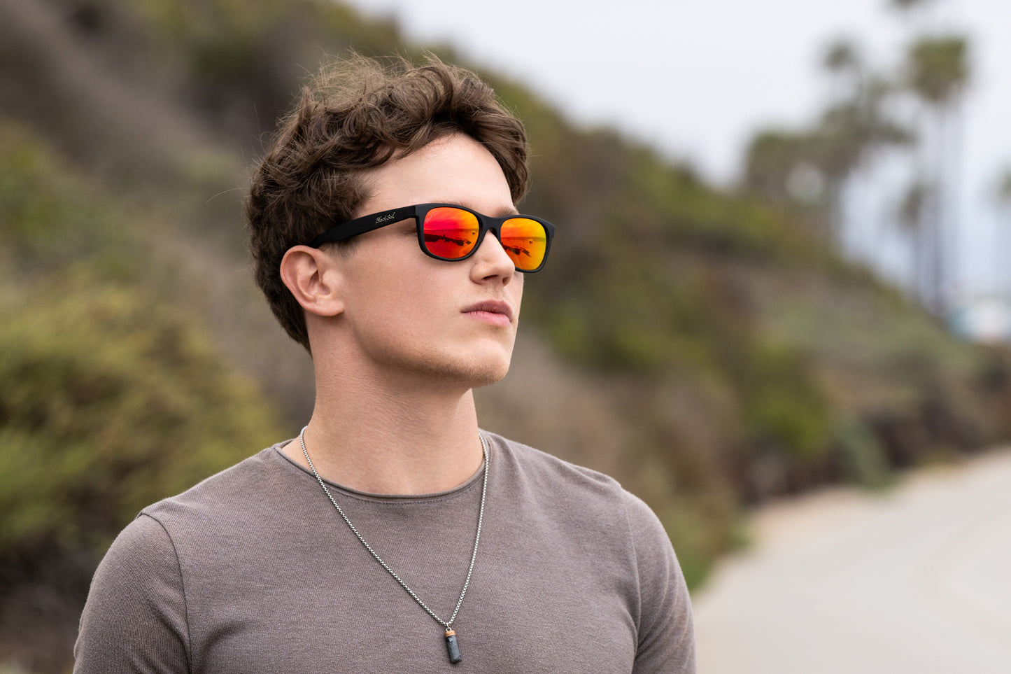 Jib-Matte Black-Red Mirror