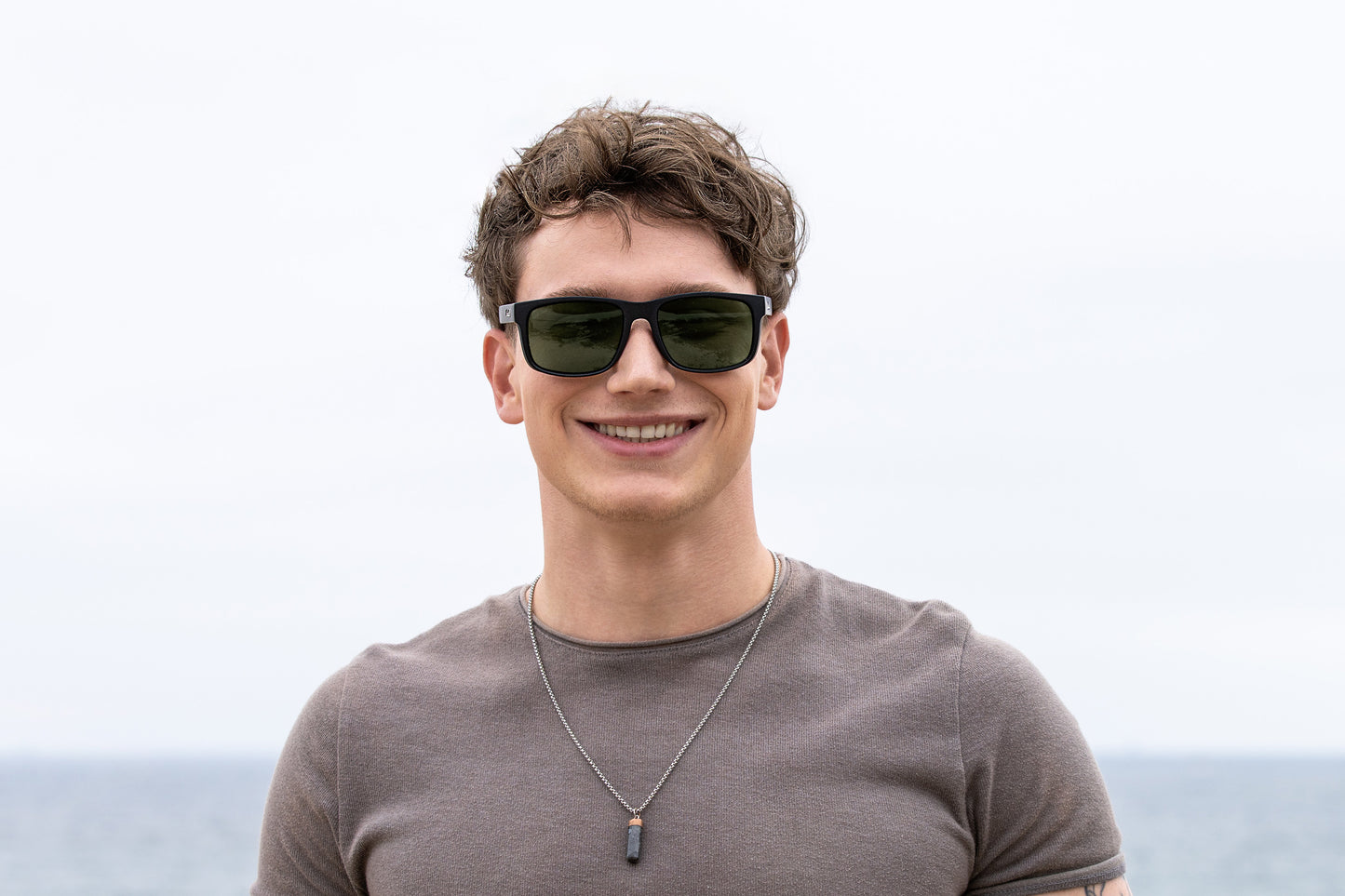 Rudder-Matte Black-G-15